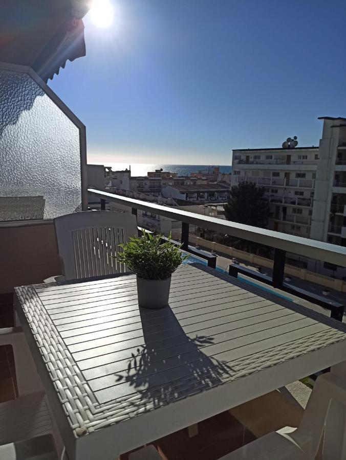 Apartmán Carihuela Nucleo Cristal Torremolinos Exteriér fotografie